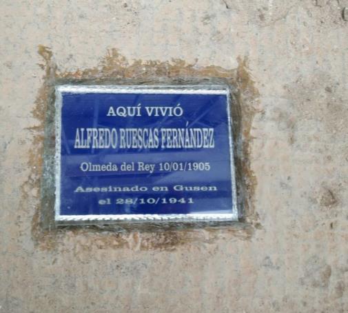 Placa homenaje al deportado Alfredo Ruescas Fernández